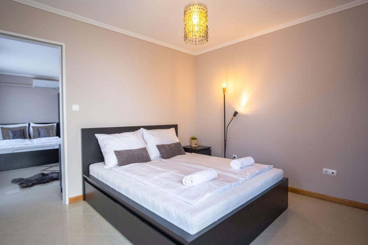 Myflat Belvedere Apartment Siofok Exterior photo